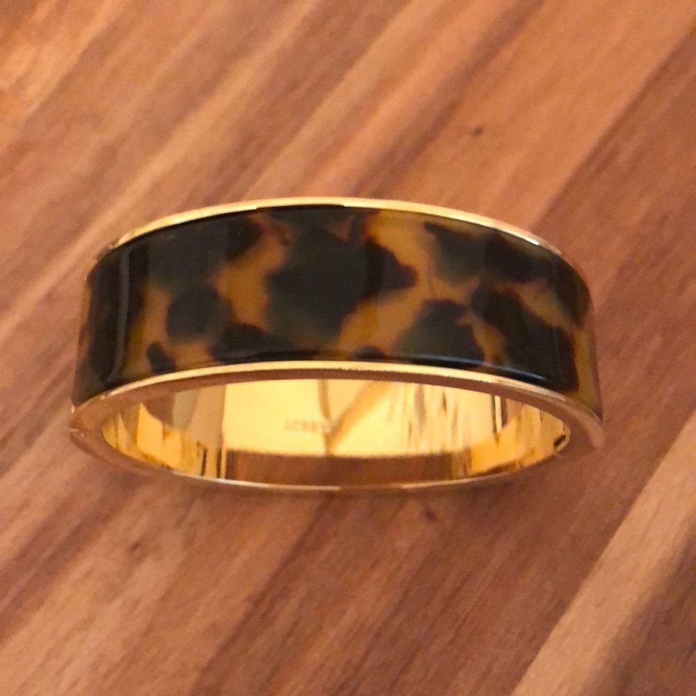 J.Crew | NWOT Tortoise Clamp Bracelet | 2.5” Diameter